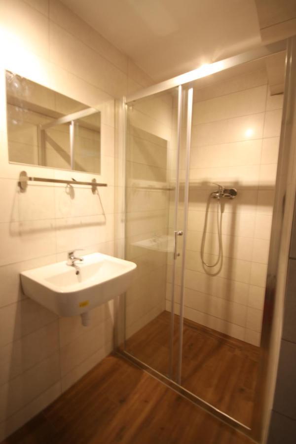Wigury Stay Częstochowa Rom bilde